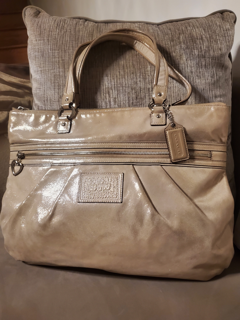 Coach Poppy Glam Champagne  Leather Tote Shoulder Bag Womens